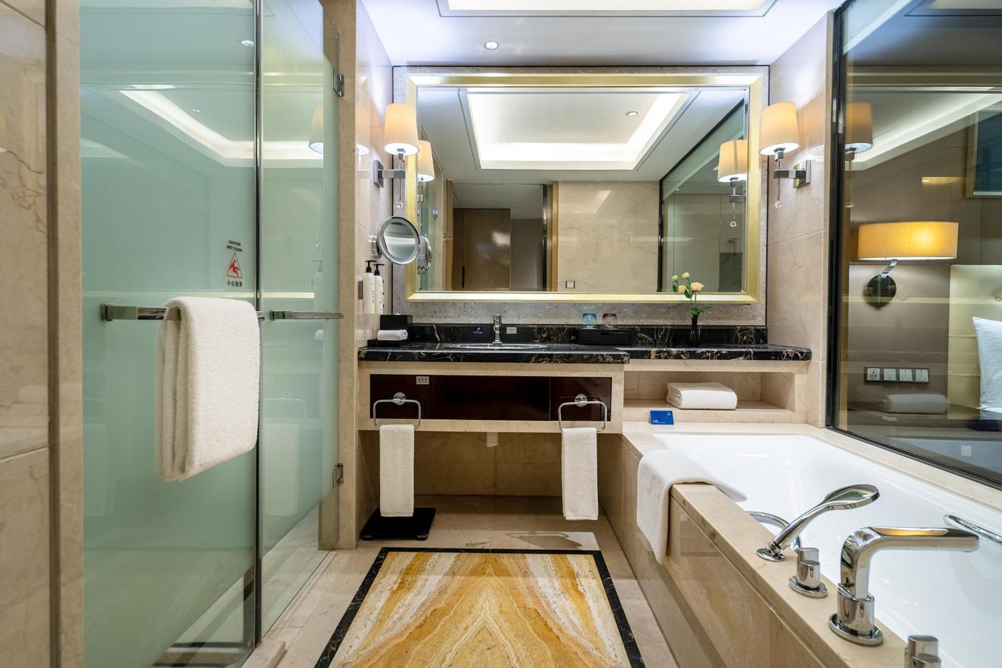 Wanda Realm Taizhou Hotel Taizhou  Exterior photo