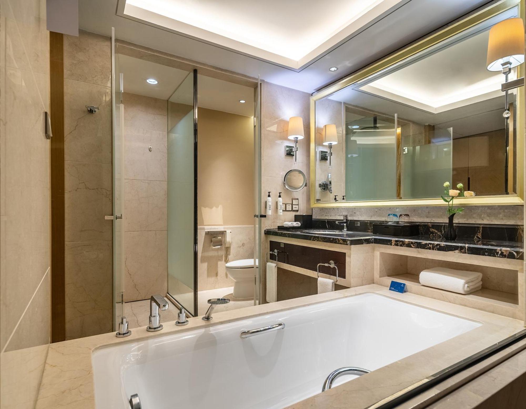 Wanda Realm Taizhou Hotel Taizhou  Exterior photo